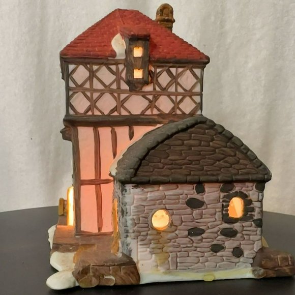 Dept 56 Blythe Pond Mill House (First Release) Dickens Village Building - 1986 - Picture 6 of 7